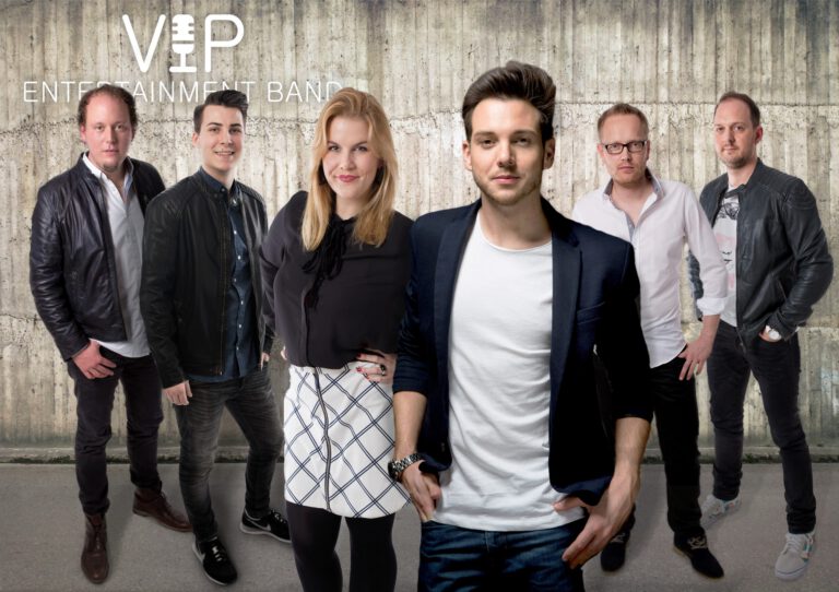 VIP_Entertainment_Band